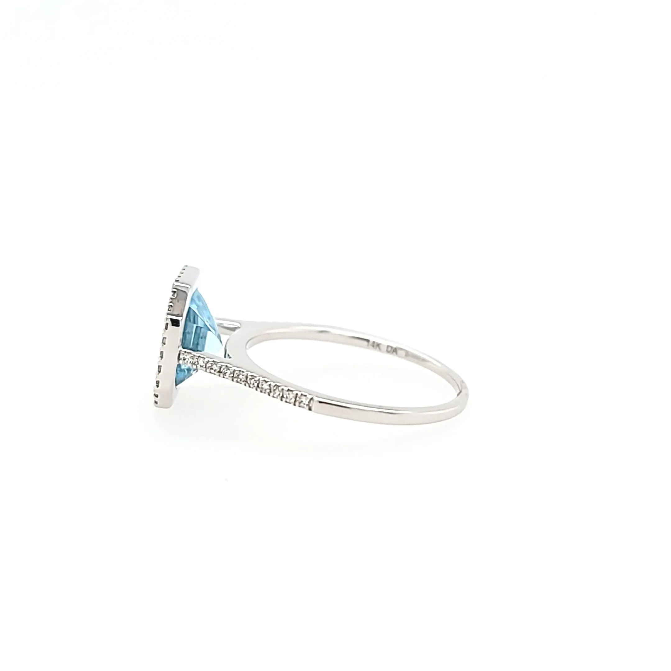 14k White Gold Aquamarine & Diamond Ring (I7411)