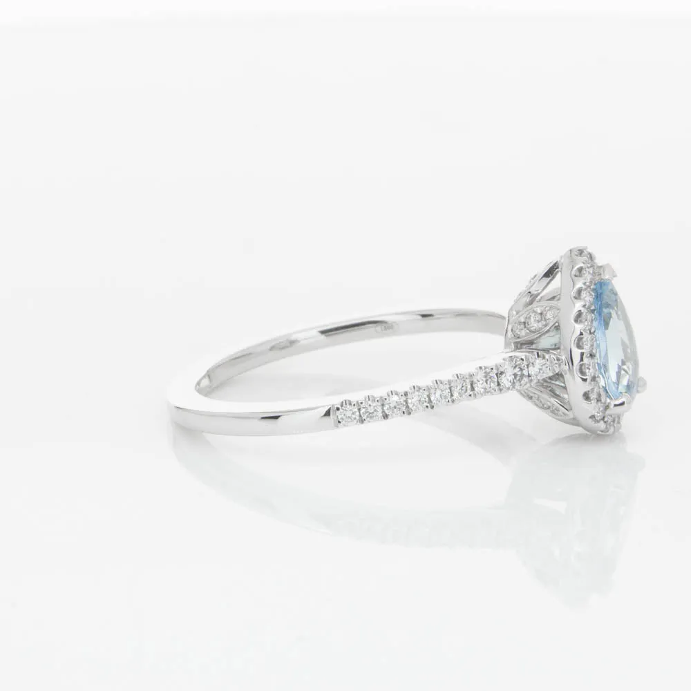 18ct White Gold .56ct Aquamarine & Diamond Mini Sierra Ring