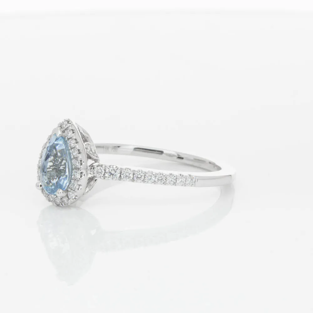 18ct White Gold .56ct Aquamarine & Diamond Mini Sierra Ring