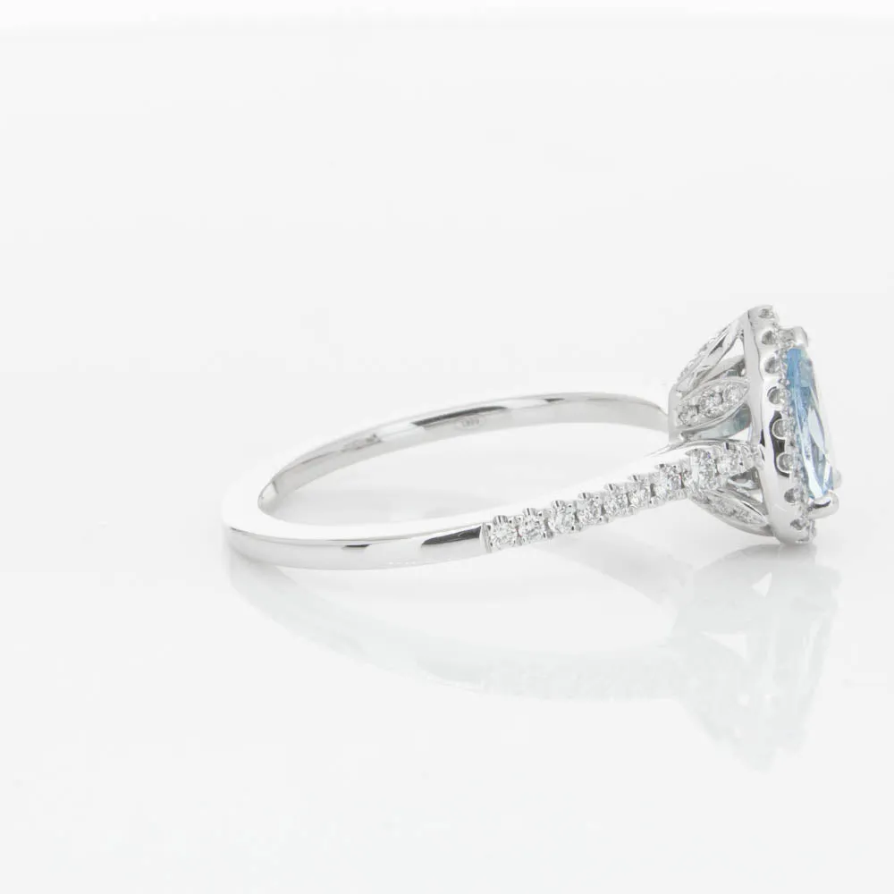 18ct White Gold .56ct Aquamarine & Diamond Mini Sierra Ring