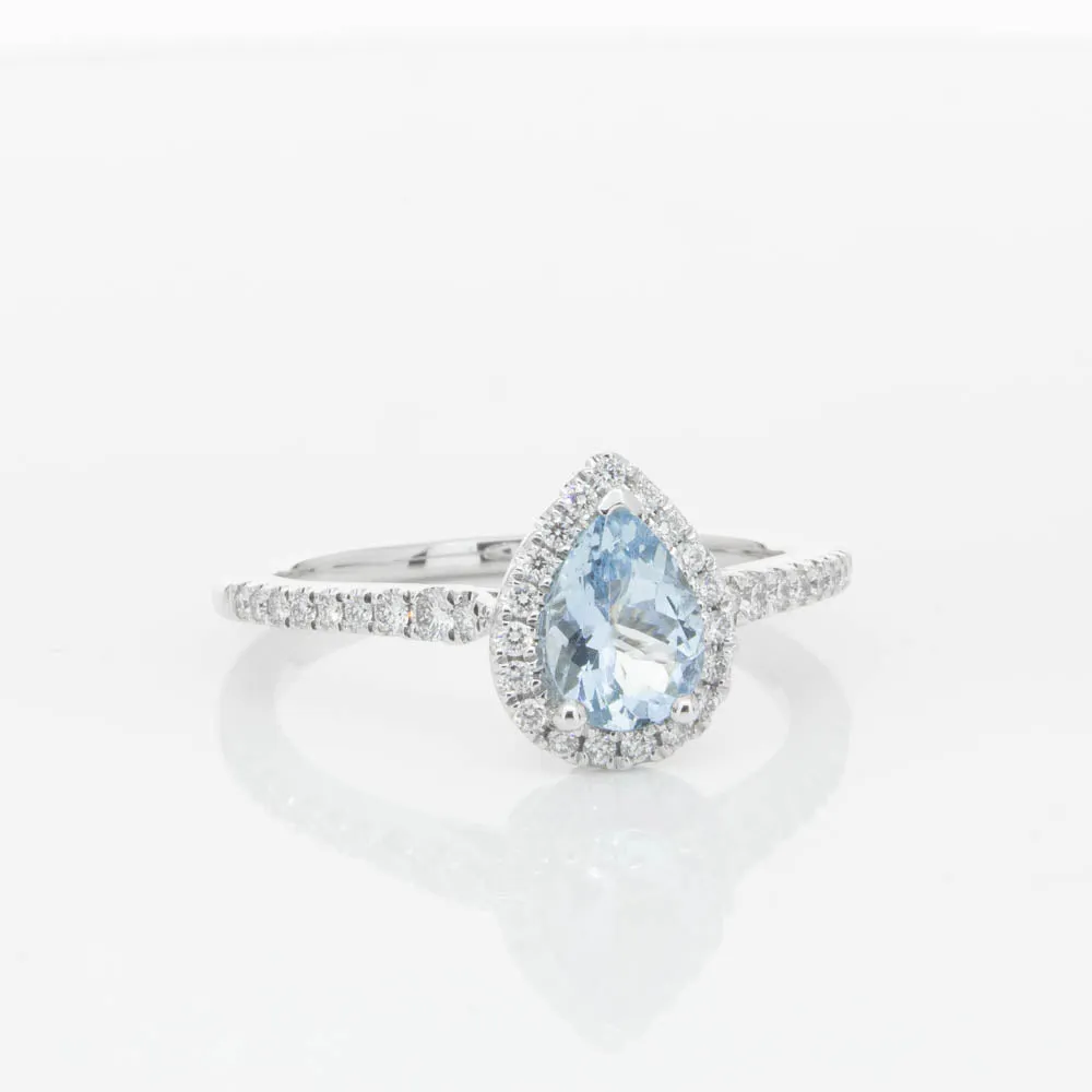 18ct White Gold .56ct Aquamarine & Diamond Mini Sierra Ring