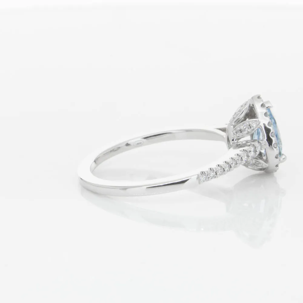 18ct White Gold .56ct Aquamarine & Diamond Mini Sierra Ring