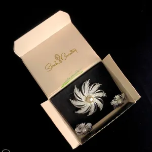 1969 Sarah Coventry Silvery Sunburst Brooch & Earrings in Original Box