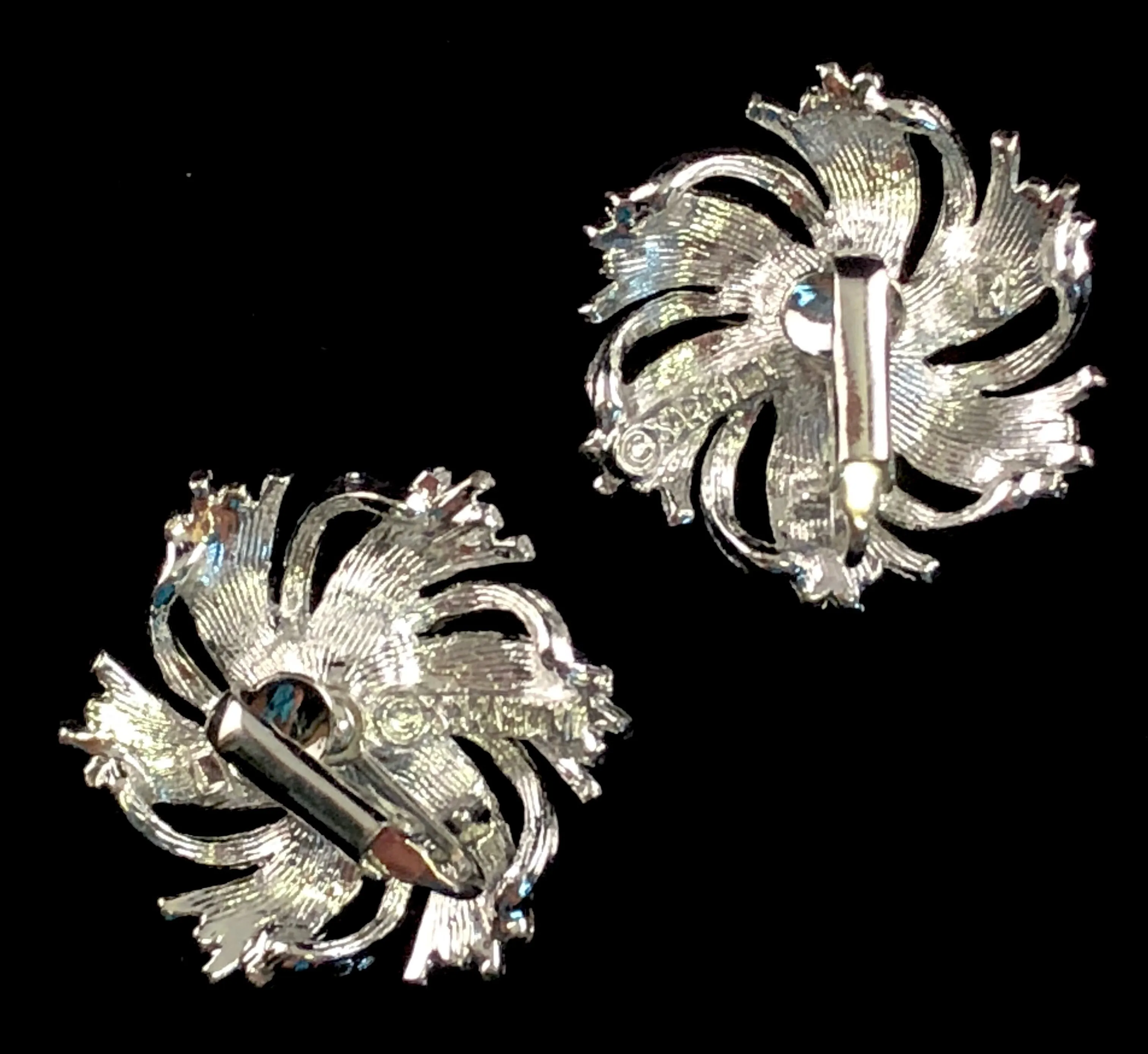 1969 Sarah Coventry Silvery Sunburst Brooch & Earrings in Original Box