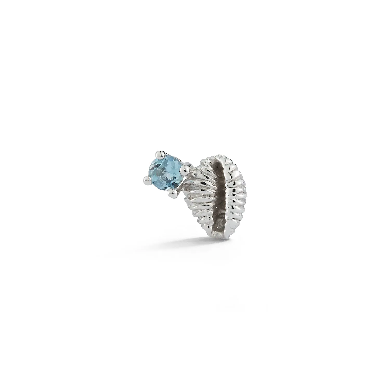 Bitsy Bean Stud with Aquamarine - Open