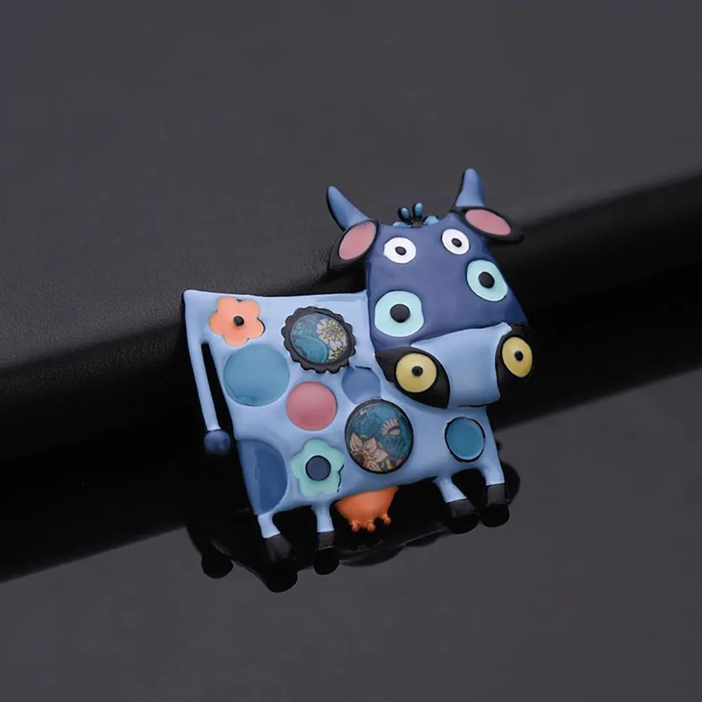 Creative Cartoon Cow Enamel Brooch Pins For Kids