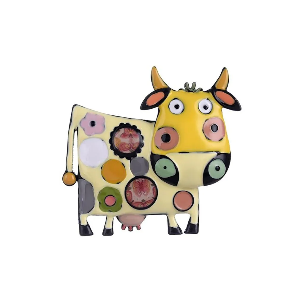 Creative Cartoon Cow Enamel Brooch Pins For Kids