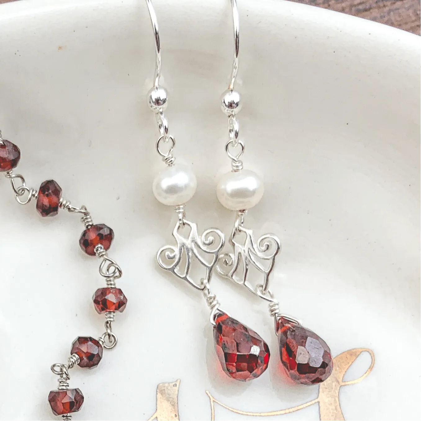 Delicate Garnet and Pearl Filigree Layering Necklace and Earrings