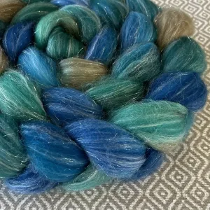 Glitter Roving - Aquamarine - Silver