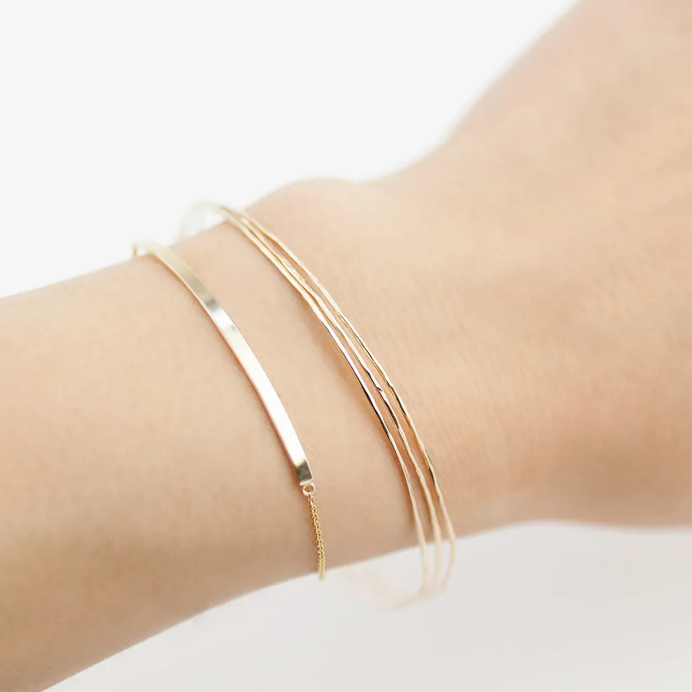 Gold Streaks Bar Bracelet (Engraving option)