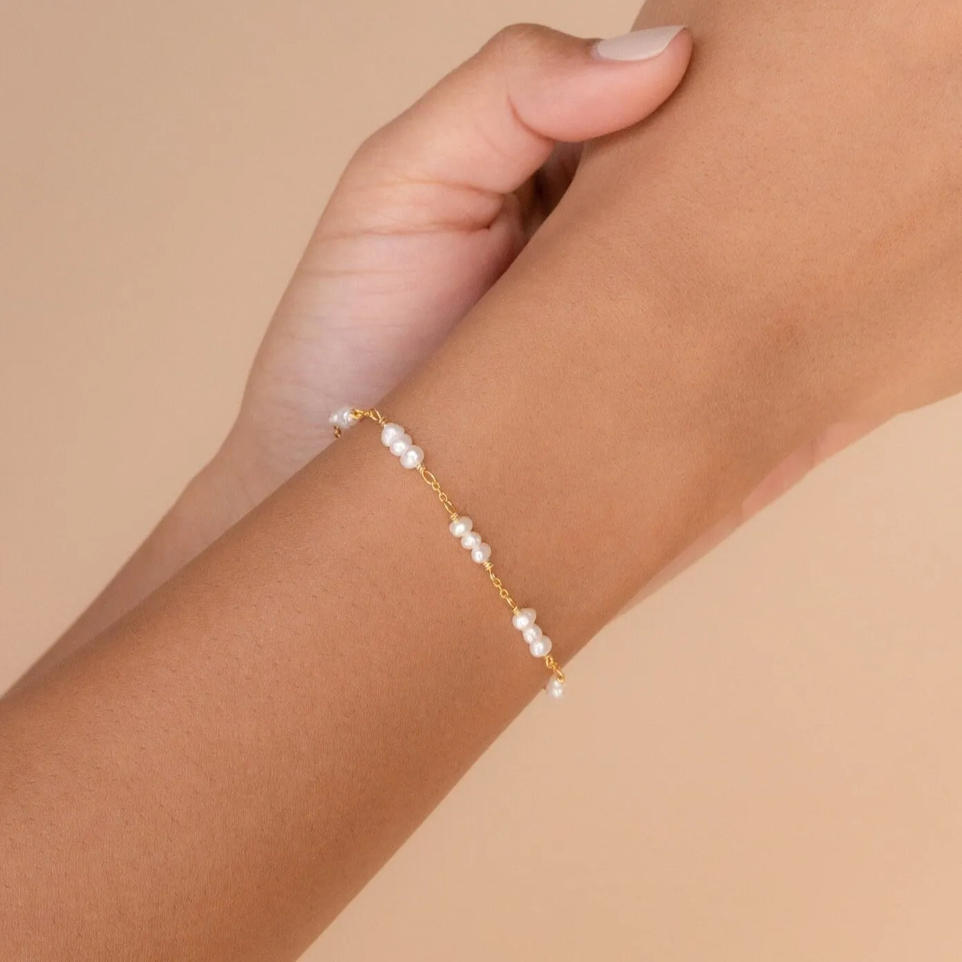 Hali Pearl Station Bracelet