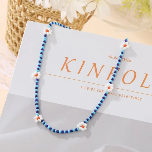 Korean Fashion Colorful Little Daisy Flower Beaded Necklace For Women Bohemian Beads Clavicle Chain Choker Necklace Jewelry