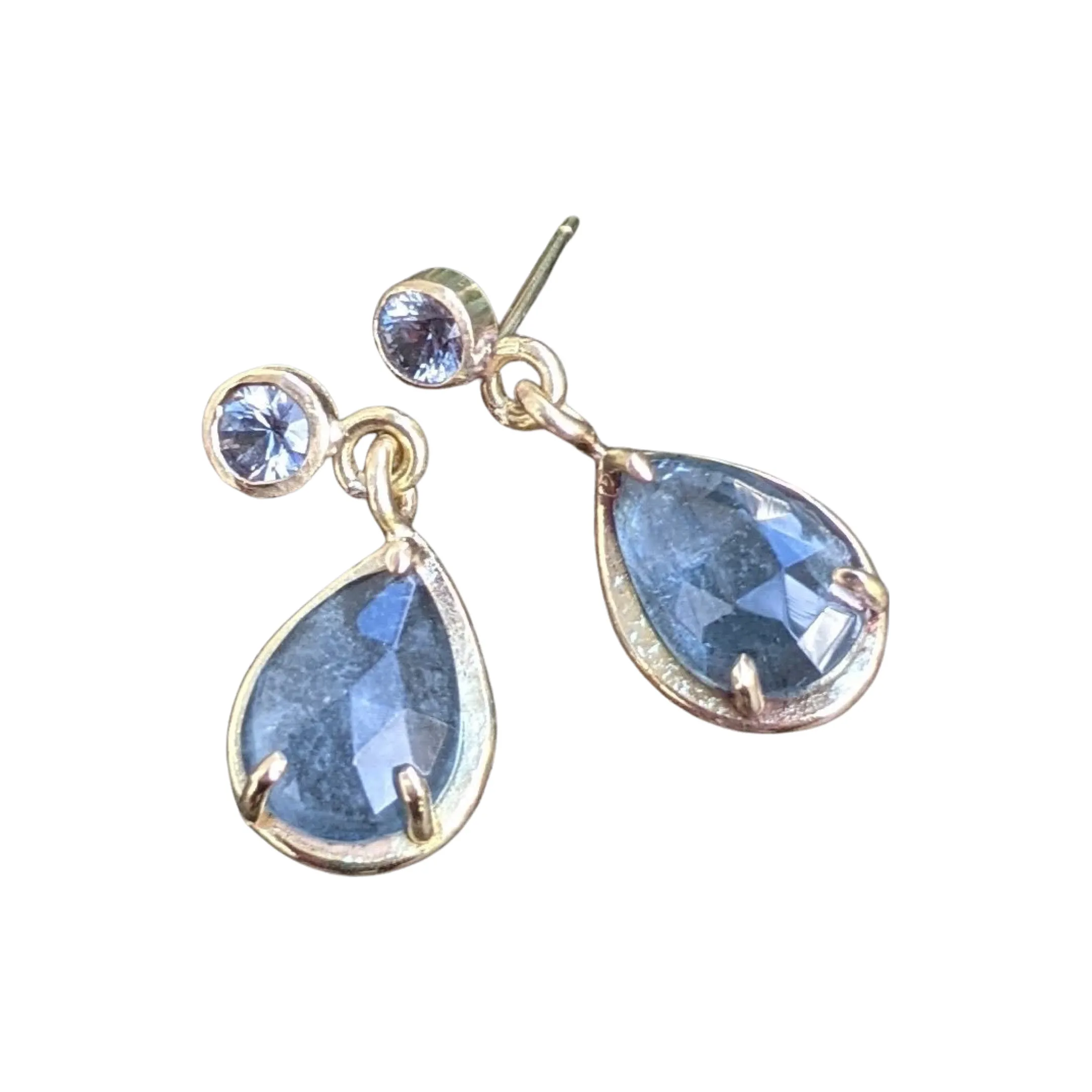 Moss Aquamarine Pear Shape with Grey Spinel in 18kt Gold Earrings