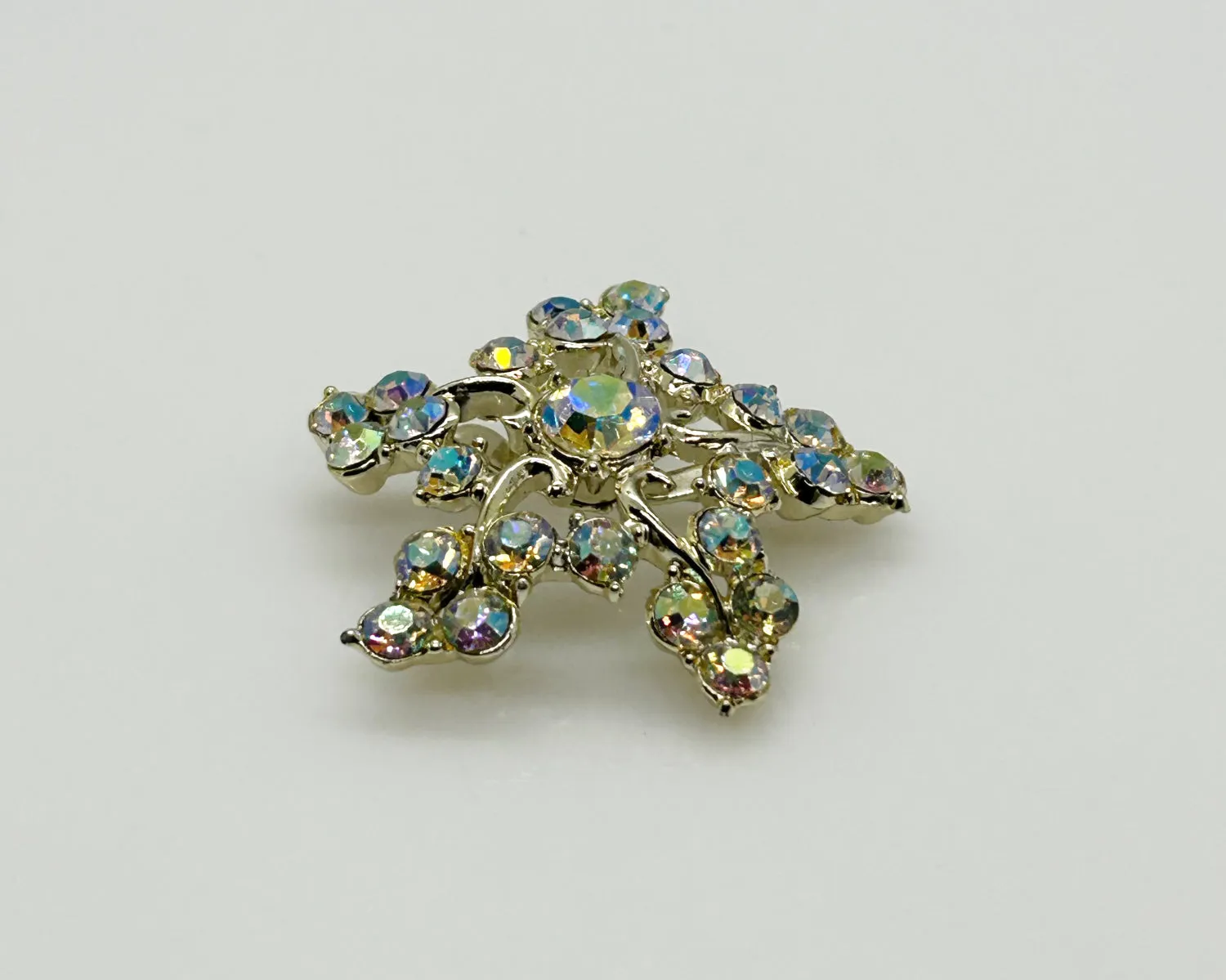 You Deserve A Gold Star! Vintage Star Brooch